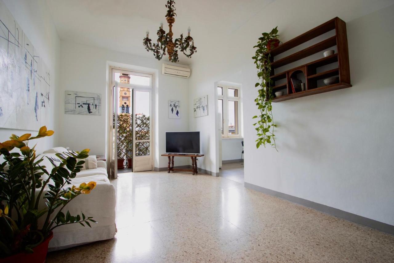 Casa D'Artista - Charming Apartment + Parking Torino Exterior foto