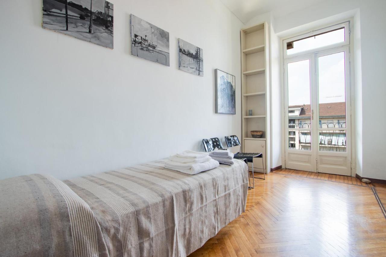 Casa D'Artista - Charming Apartment + Parking Torino Exterior foto